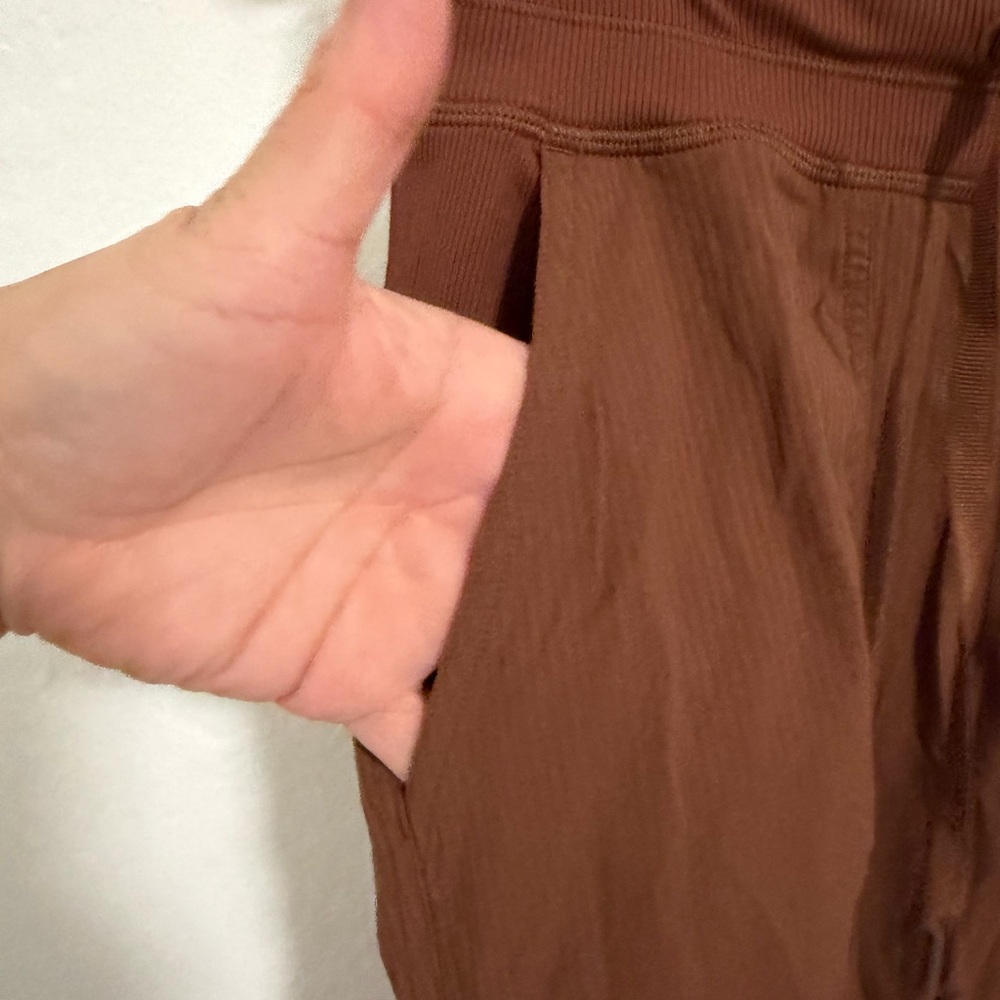 Lululemon Dance Studio Mid-rise Joggers Size 2 Roasted Brown - Picture 10 of 11